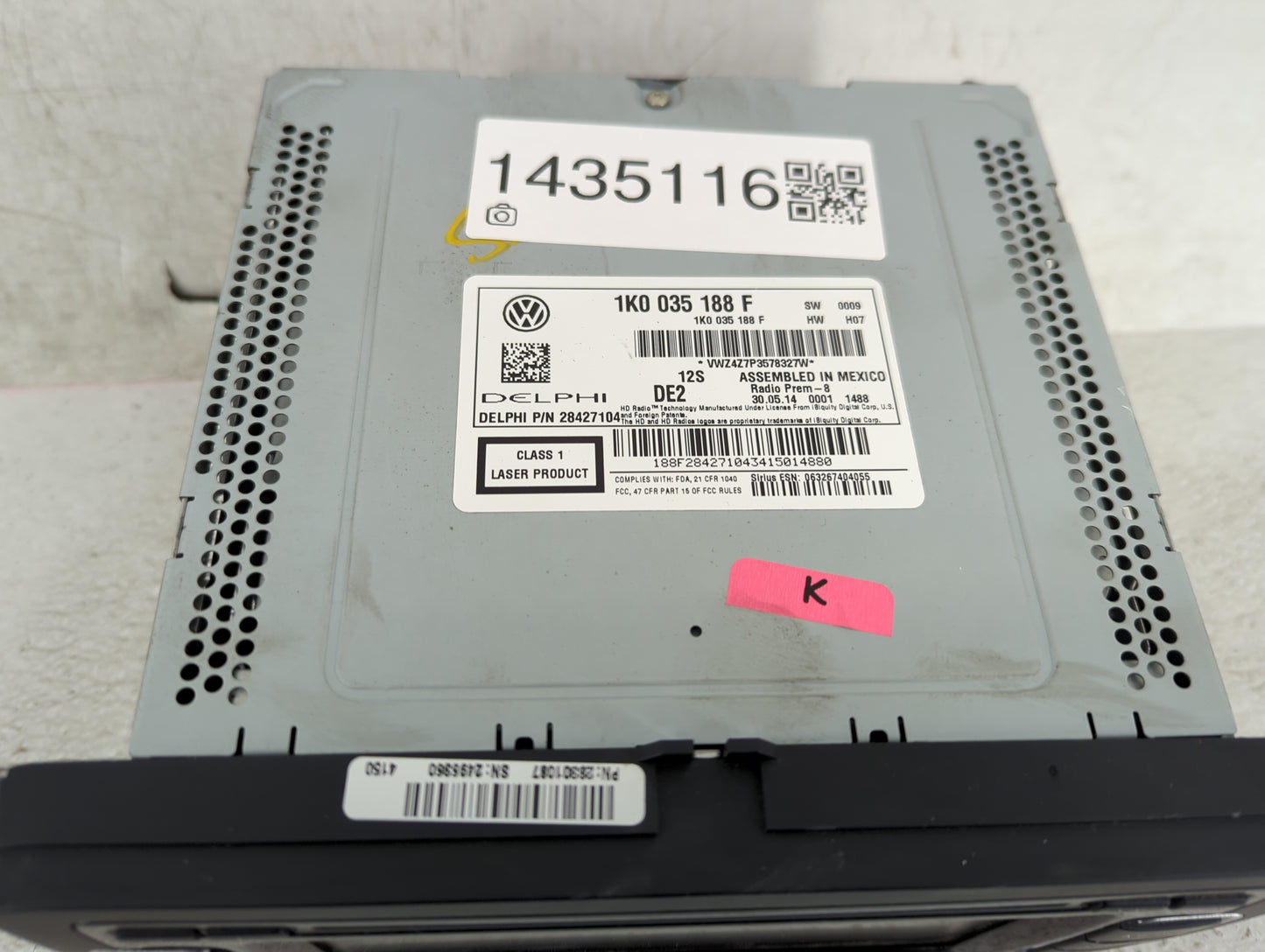 2013-2015 Volkswagen Passat Radio AM FM Cd Player Receiver Replacement P/N:1K0035188F 28427104 Fits Fits 2013 2014 2015 2016