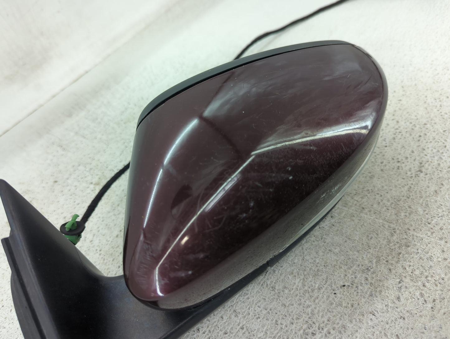 2013-2015 Volkswagen Passat Driver Side View Mirror - Left Door Mirror OEM Used - Oemusedautoparts1.com