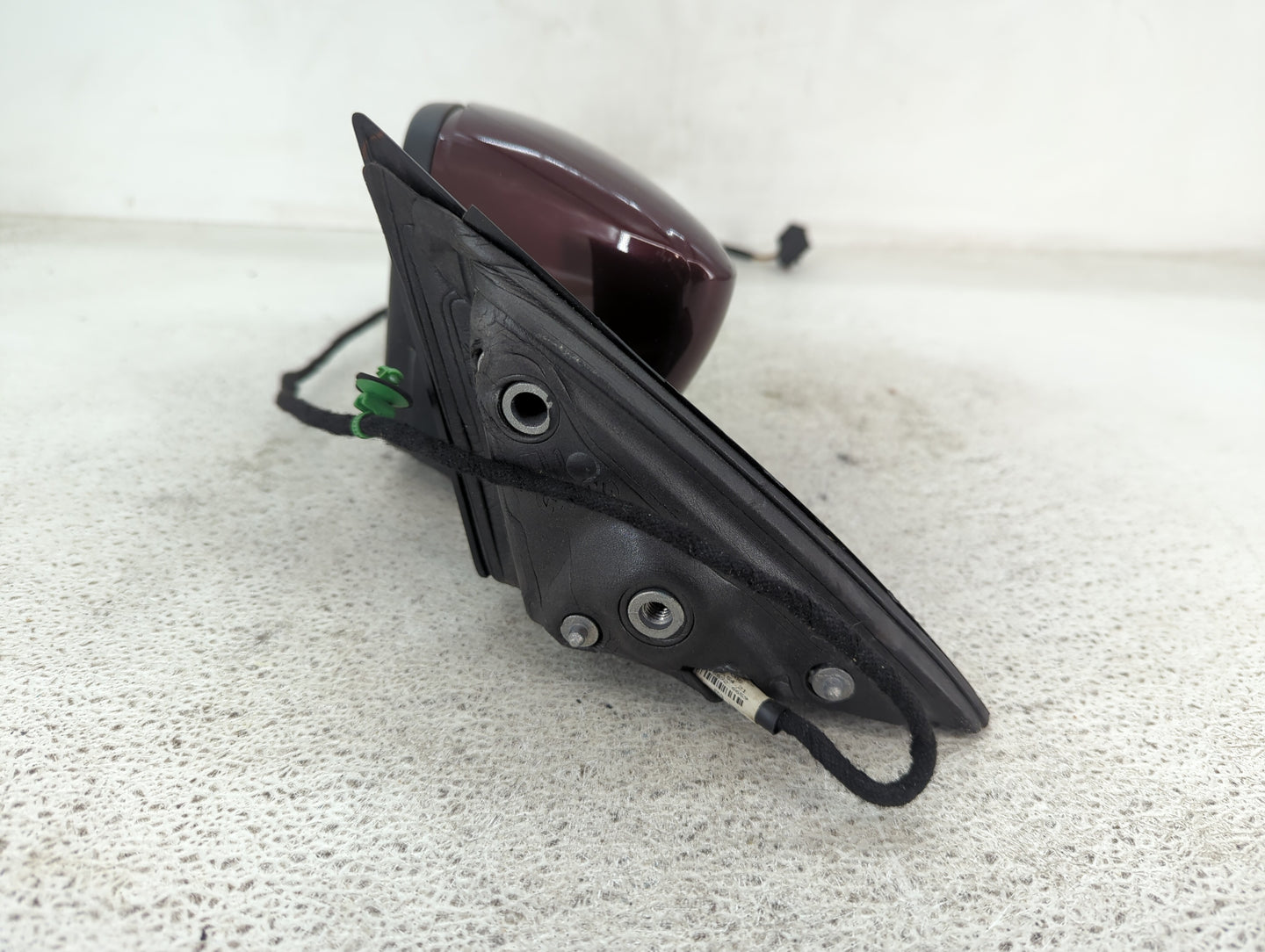 2013-2015 Volkswagen Passat Driver Side View Mirror - Left Door Mirror OEM Used - Oemusedautoparts1.com