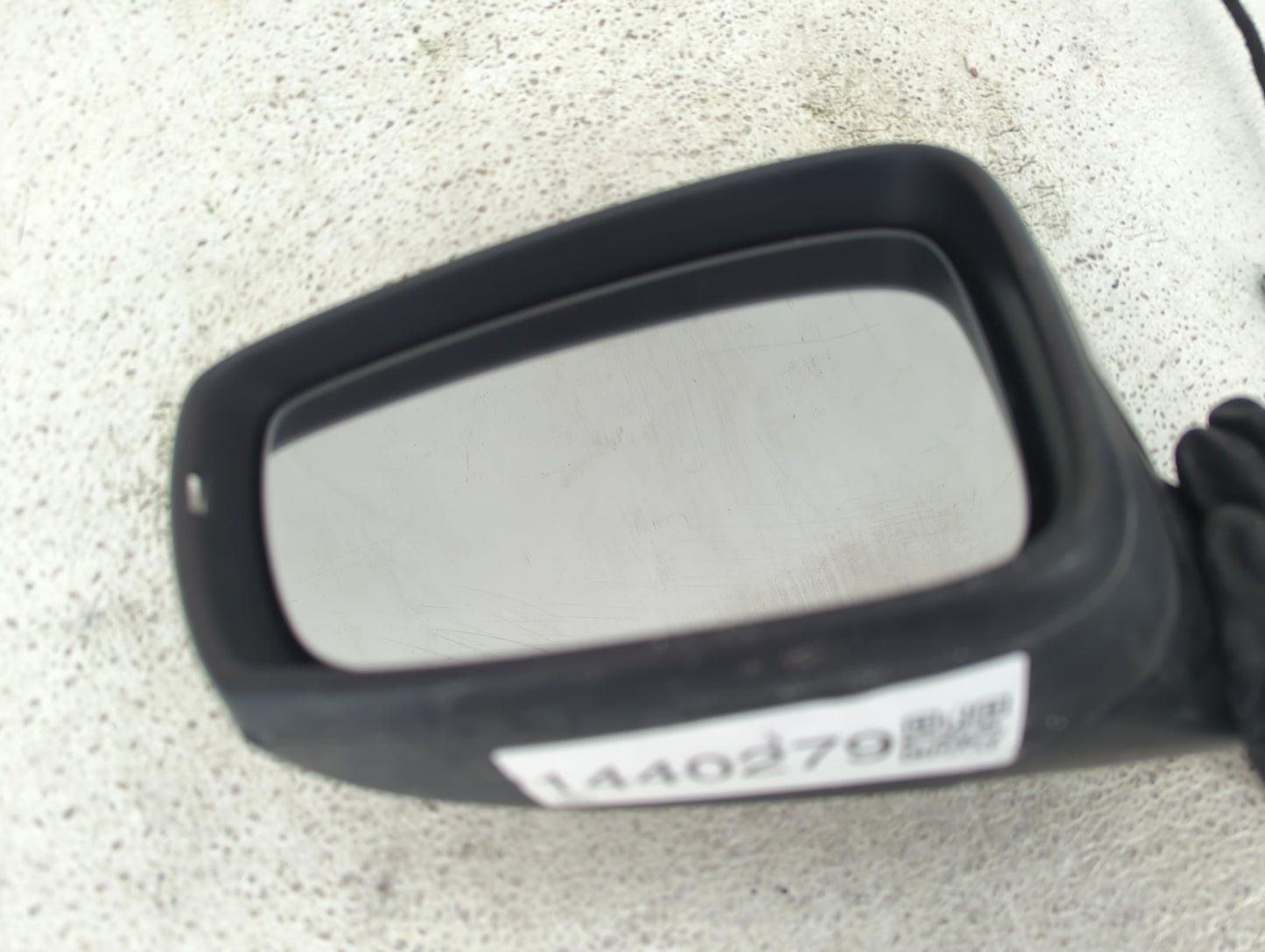 2013-2015 Volkswagen Passat Driver Side View Mirror - Left Door Mirror OEM Used - Oemusedautoparts1.com