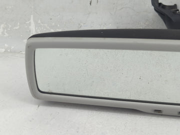 2012-2015 Volkswagen Passat Interior Rear View Mirror Replacement OEM P/N:47532440 905-3145 Fits Fits 2012 2013 2014 2015 OEM Used Auto Parts