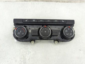 compare product 2013-2015 Volkswagen Passat Climate Control Module Temperature AC/Heater Replacement P/N:561907426C 5HB11177-07 Fits OEM Used Auto Parts