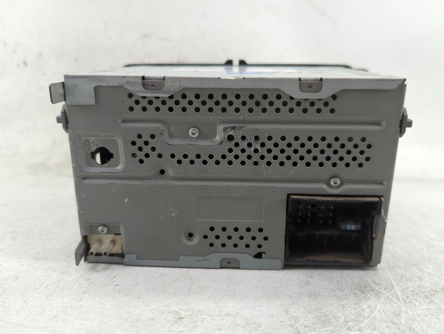 2012-2015 Volkswagen Passat Radio AM FM Cd Player Receiver Replacement P/N:1K0035164D 28354080 Fits OEM Used Auto Parts - Oe