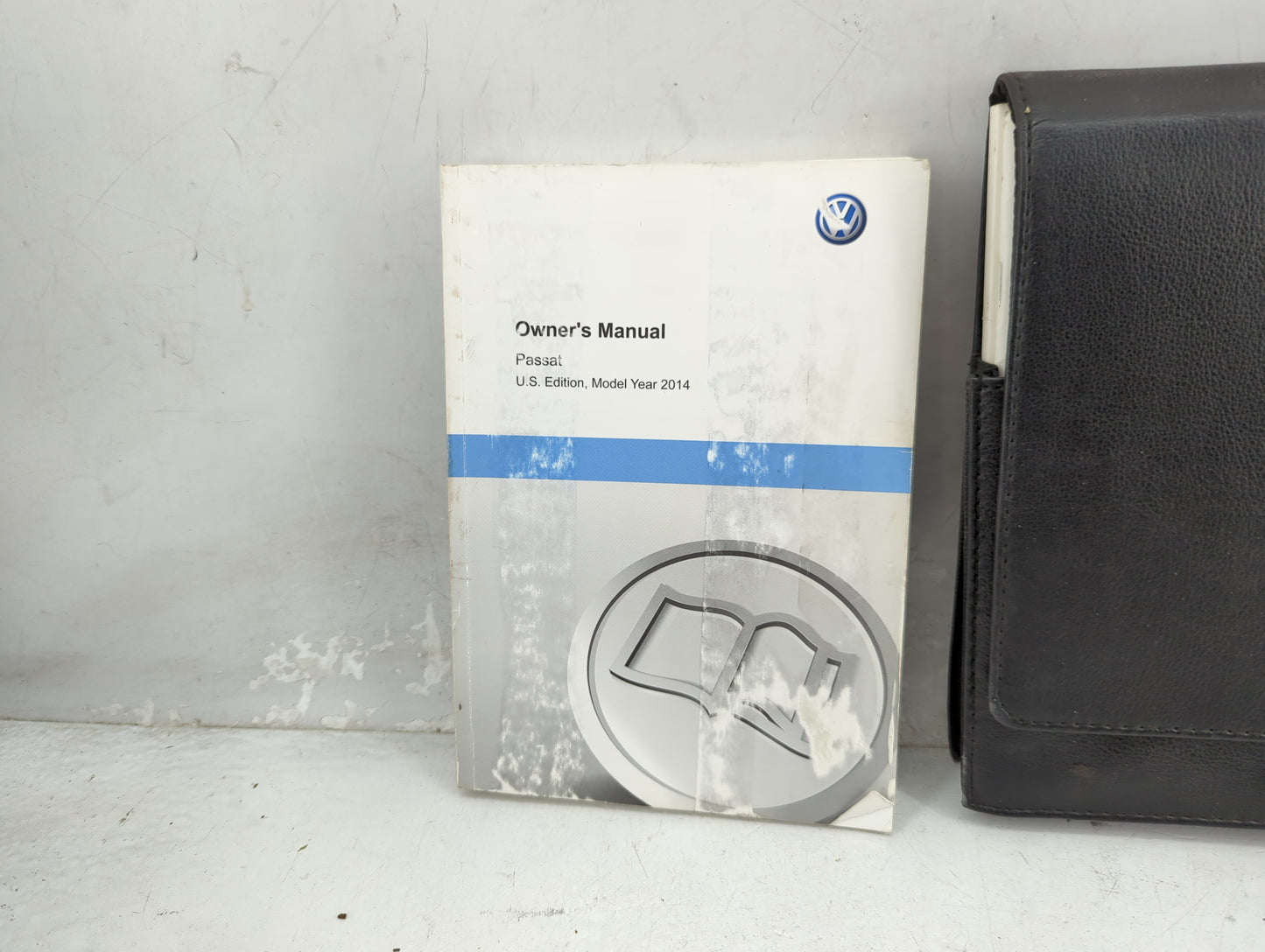2014 Volkswagen Passat Owners Manual Book Guide P/N:141.5U1.NMS.21 1415U1NMS21 OEM Used Auto Parts - Oemusedautoparts1.com