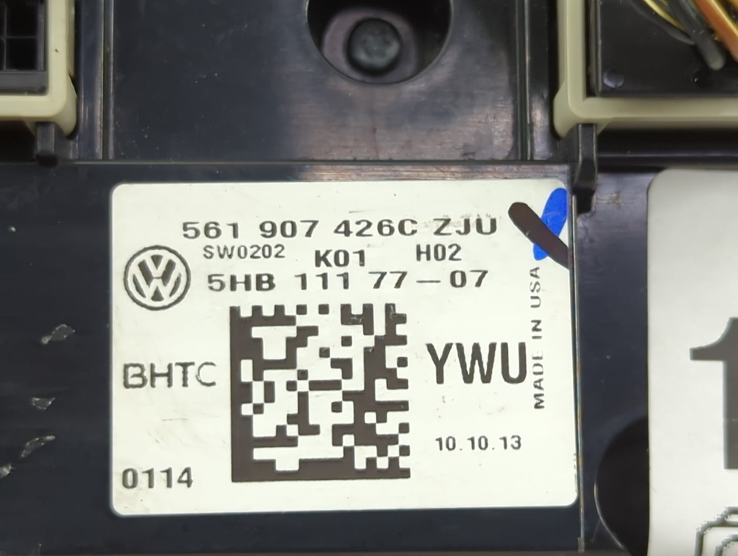 2013-2015 Volkswagen Passat Climate Control Module Temperature AC/Heater Replacement P/N:561907426C 5HB11177-07 Fits OEM Use