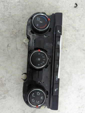 compare product 2013-2015 Volkswagen Passat Climate Control Module Temperature AC/Heater Replacement P/N:561907426CZJU 5HB11177-07 Fits OEM Used Auto Parts
