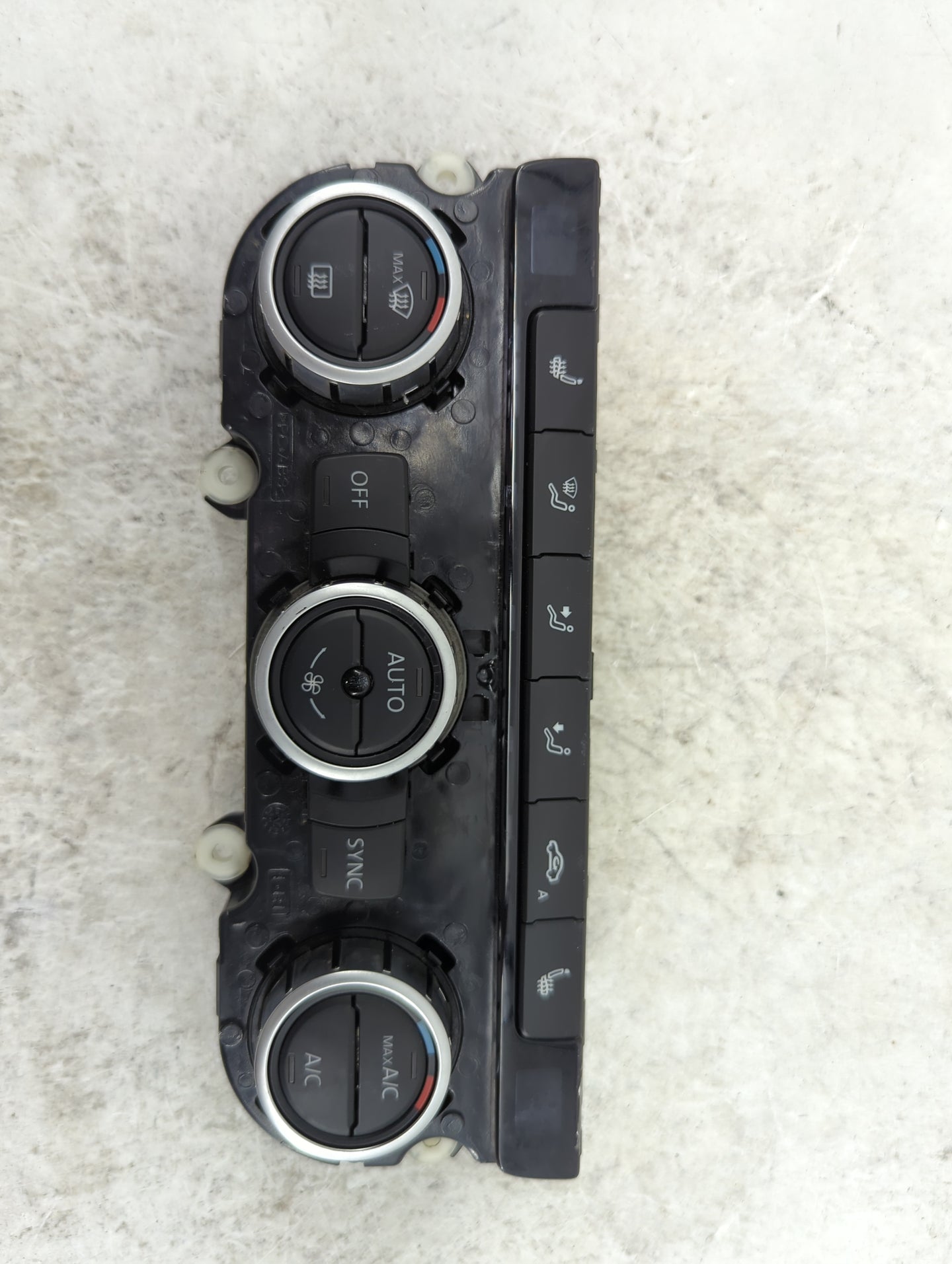 2013-2015 Volkswagen Passat Climate Control Module Temperature AC/Heater Replacement P/N:561907044AB 5HB010753-48 Fits OEM U