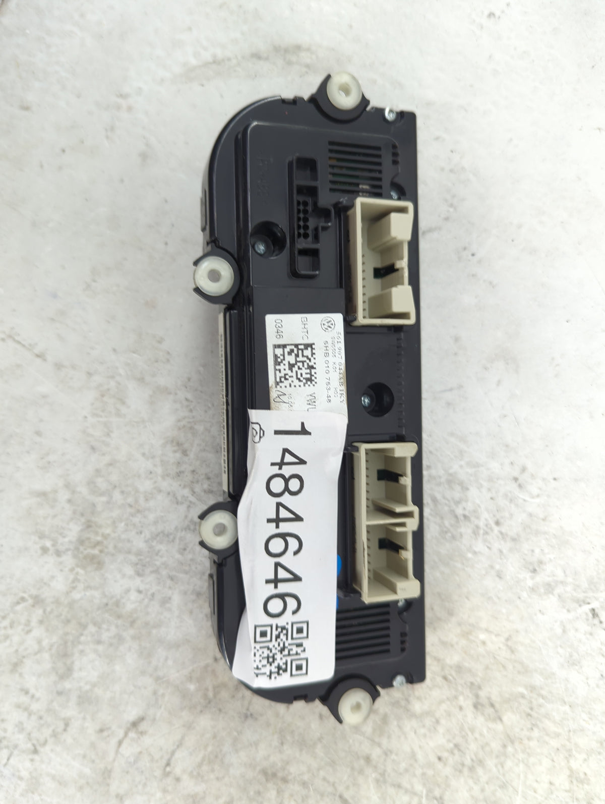 2013-2015 Volkswagen Passat Climate Control Module Temperature AC/Heater Replacement P/N:561907044AB 5HB010753-48 Fits OEM U