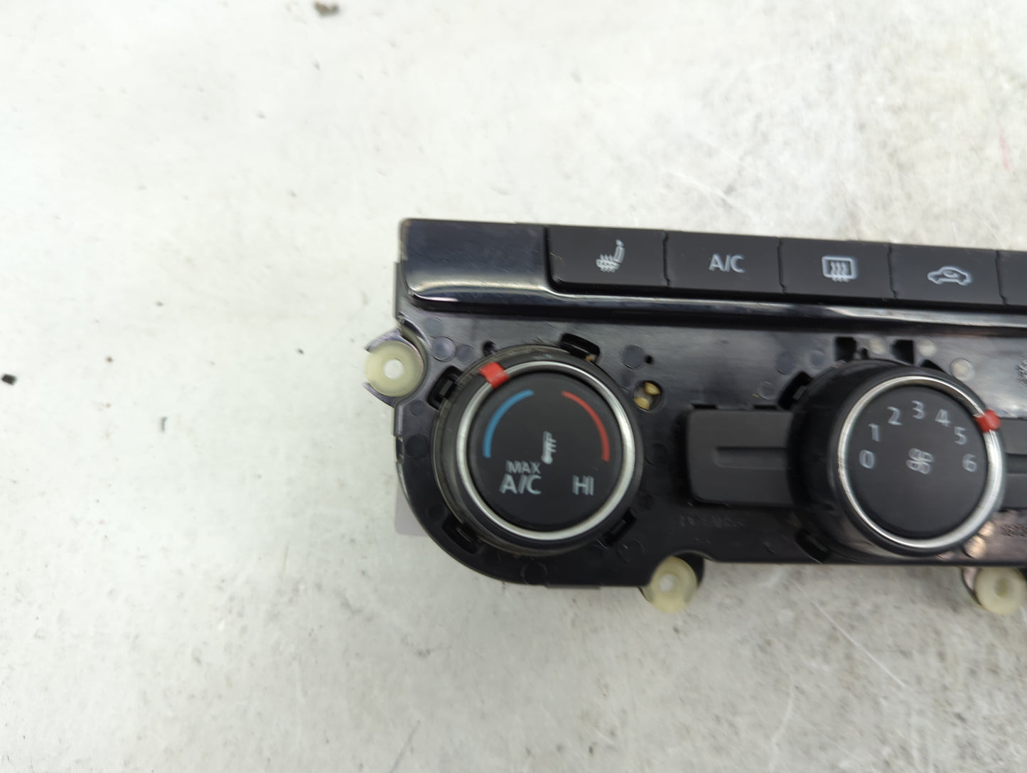 2013-2015 Volkswagen Passat Climate Control Module Temperature AC/Heater Replacement P/N:561907426E 5HB01117709 Fits OEM Use