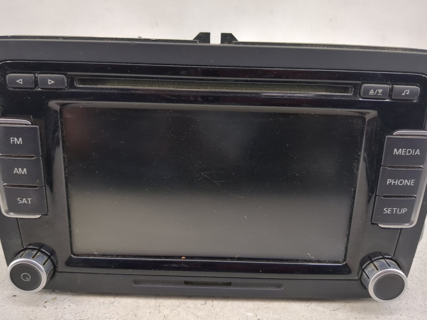 2013-2015 Volkswagen Passat Radio AM FM Cd Player Receiver Replacement P/N:1K0035188F 28372940 Fits Fits 2013 2014 2015 2016
