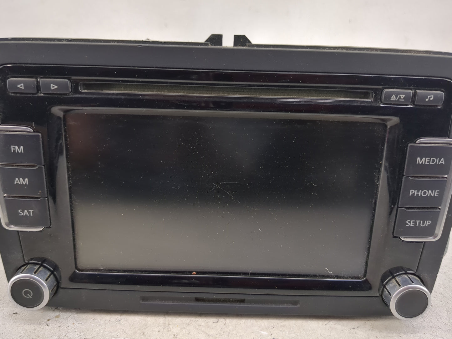 2013-2015 Volkswagen Passat Radio AM FM Cd Player Receiver Replacement P/N:1K0035188F 28372940 Fits Fits 2013 2014 2015 2016