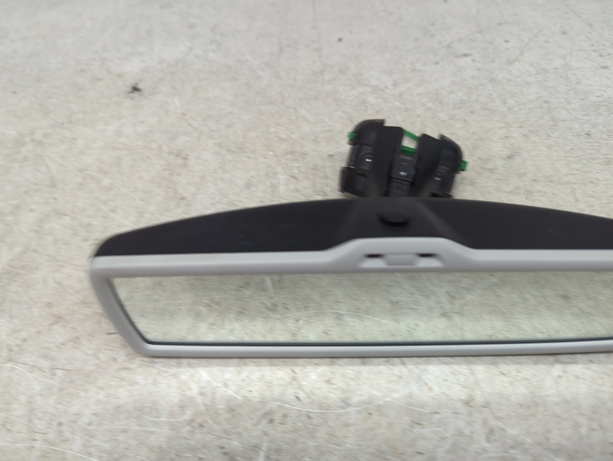 2014 Volkswagen Passat Interior Rear View Mirror Replacement OEM P/N:E1 47817395 E1 310314 Fits OEM Used Auto Parts - Oemuse