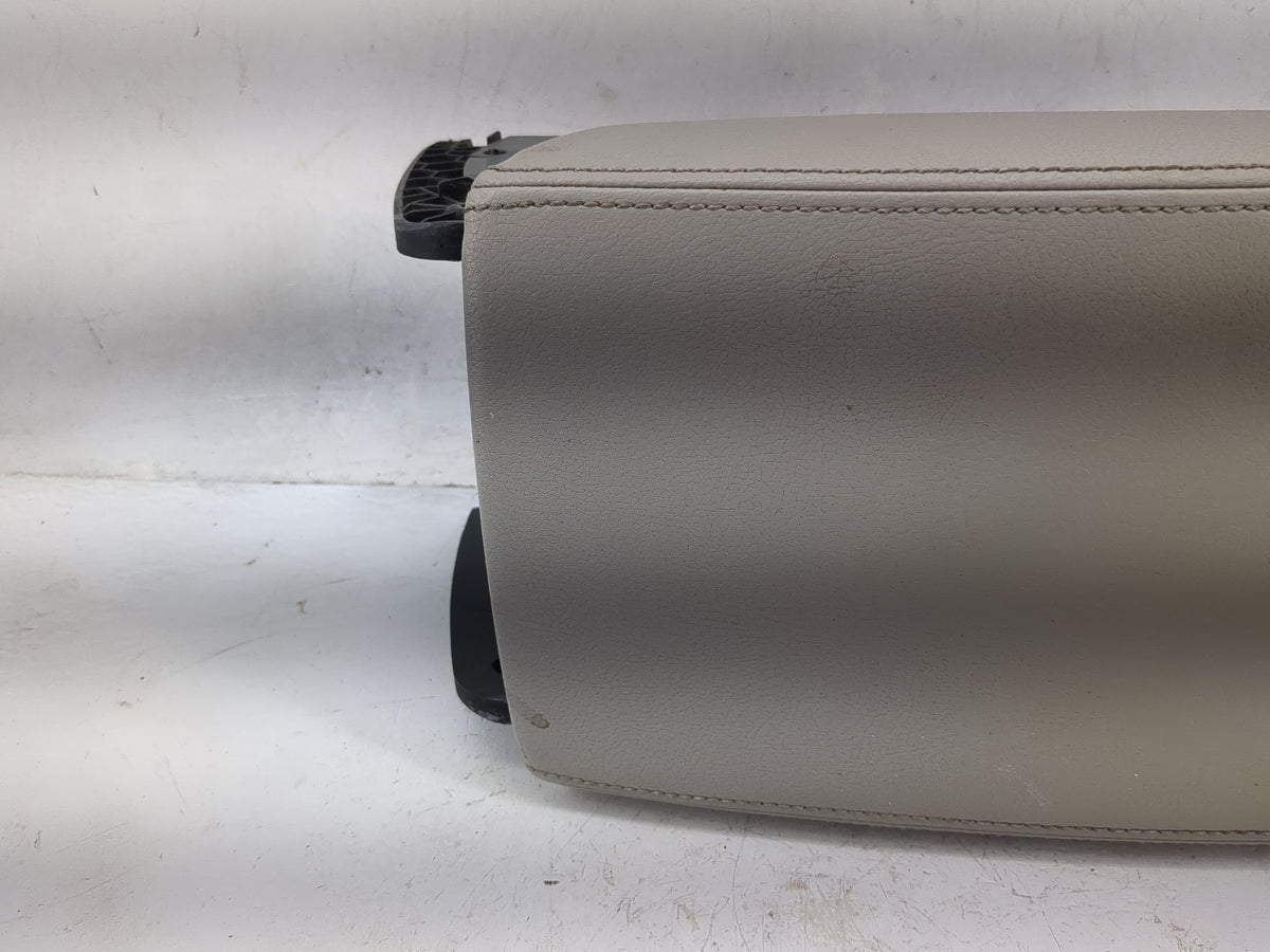 2014 Volkswagen Passat Center Console Armrest Cover Lid P/N:561863239R Fits OEM Used Auto Parts - Oemusedautoparts1.com