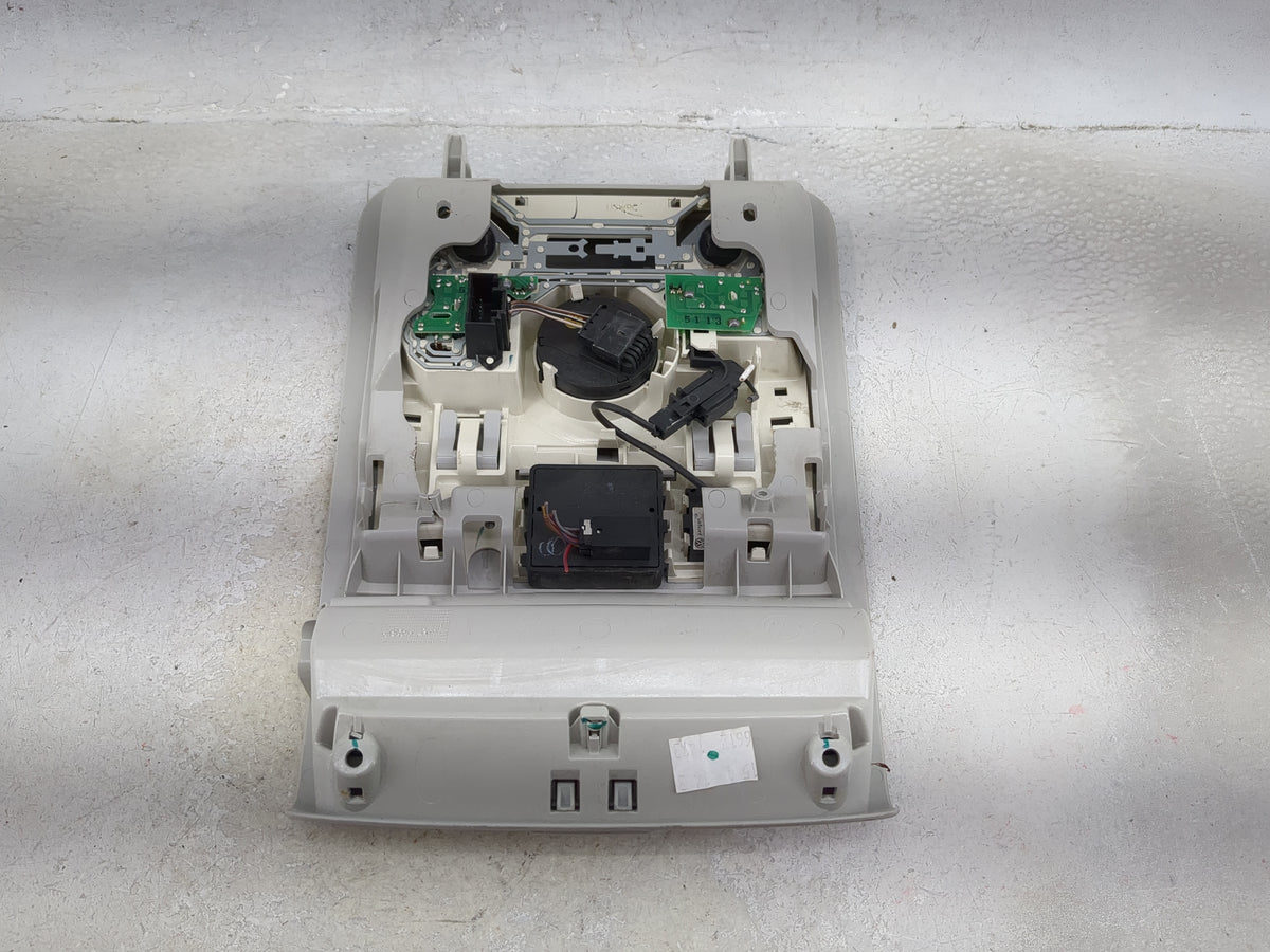 2016-2020 Volkswagen Passat Overhead Roof Console Beige - Oemusedautoparts1.com