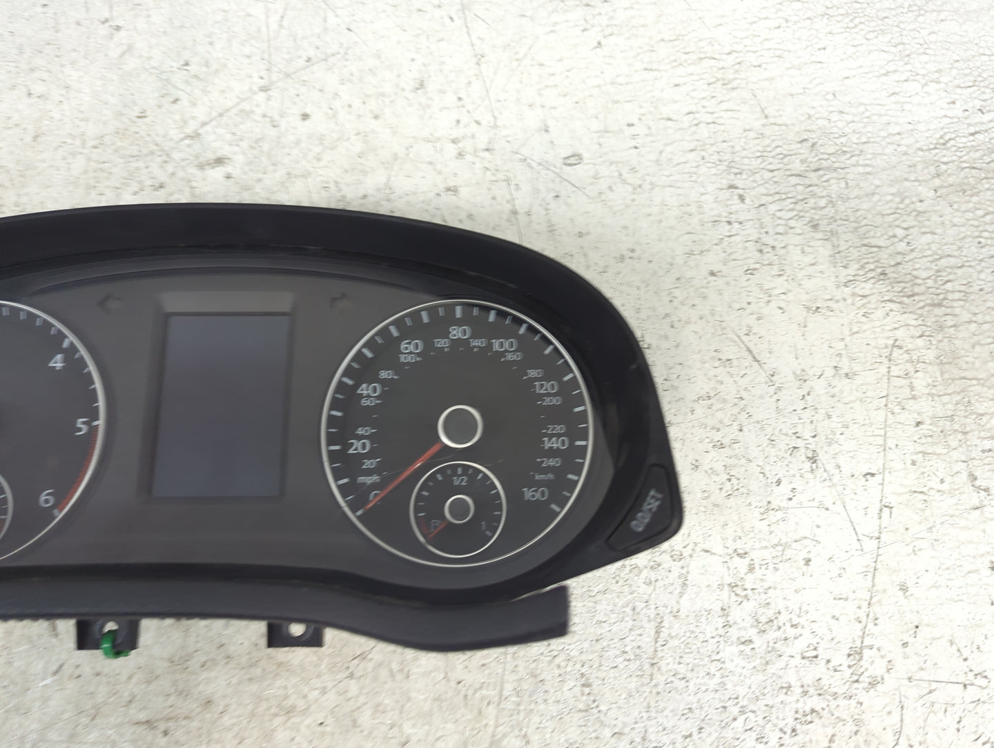 2015 Volkswagen Passat Instrument Cluster Speedometer Gauges P/N:561920970G A2C53408792, A2C85648900 Miles: Fits OEM Used Au