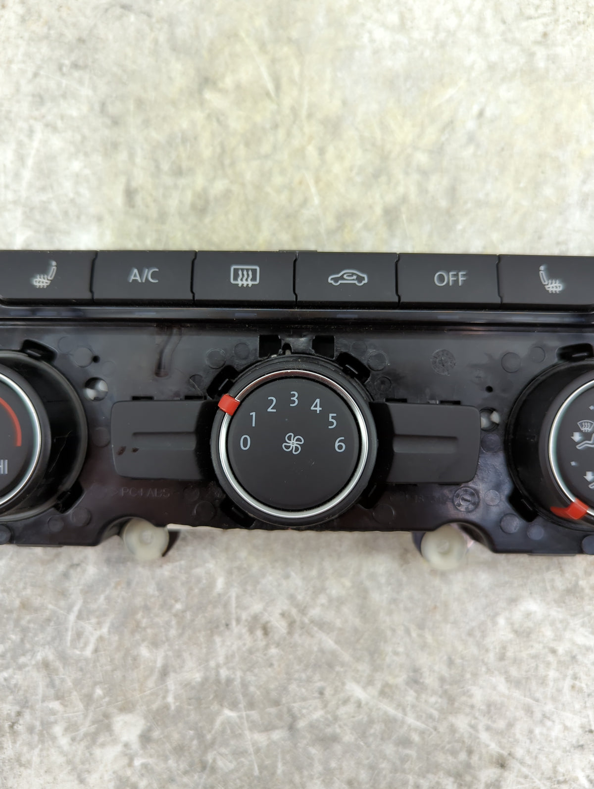 2013-2015 Volkswagen Passat Climate Control Module Temperature AC/Heater Replacement P/N:561907426E 5HB01117709 Fits OEM Use