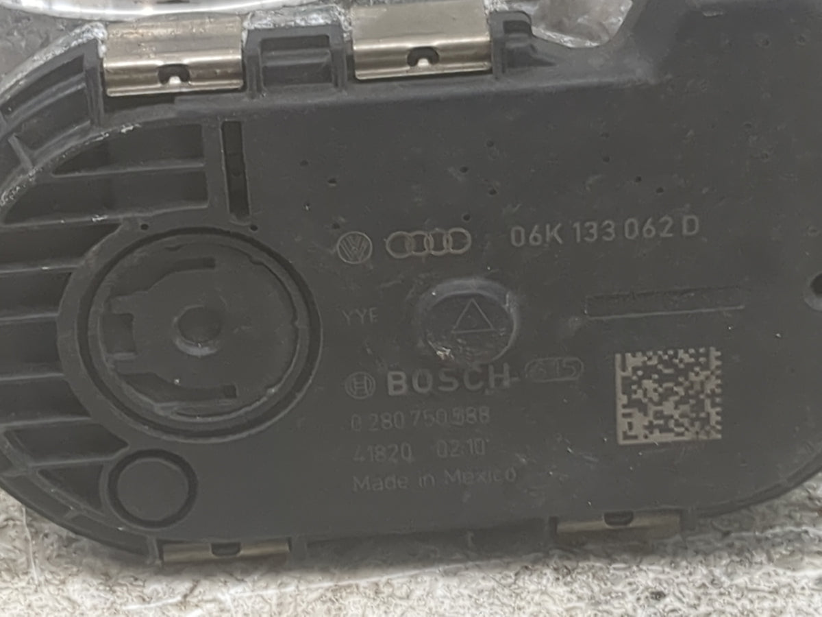 2014-2017 Volkswagen Passat Throttle Body P/N:06K133062D 0280750588 Fits Fits 2014 2015 2016 2017 OEM Used Auto Parts - Oemu
