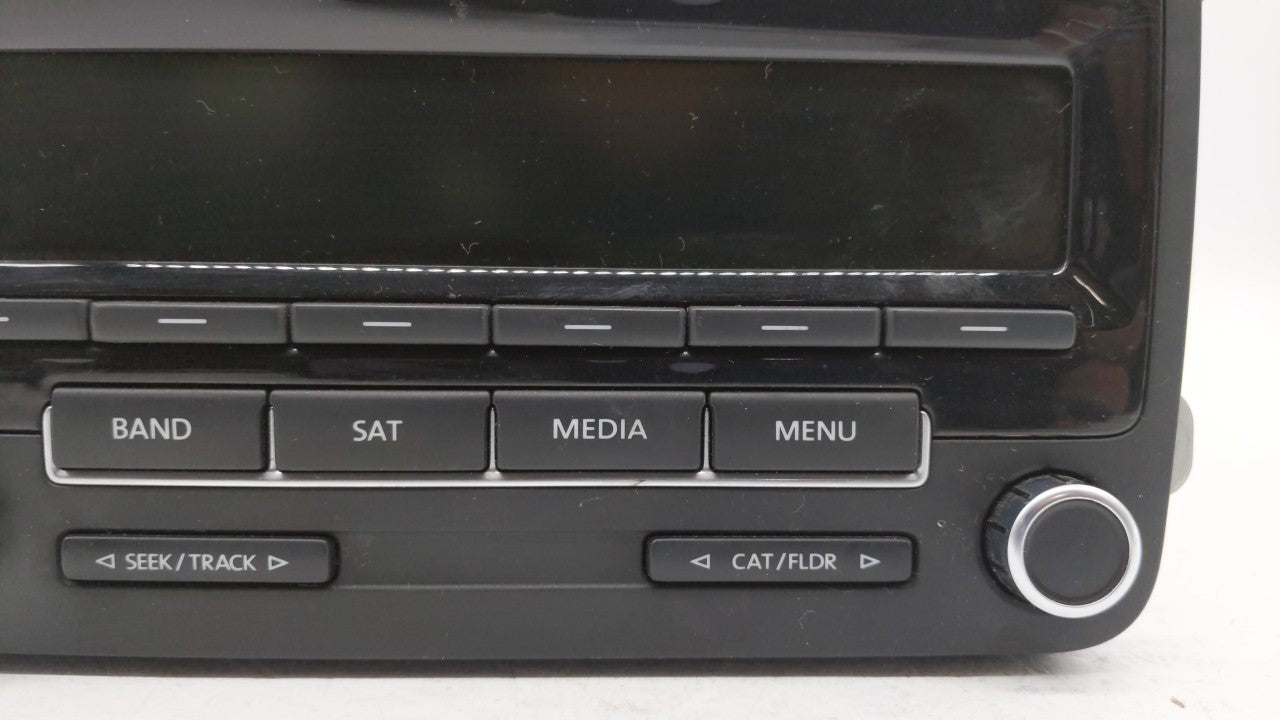 2013-2015 Volkswagen Passat Am Fm Cd Player Radio Receiver - Oemusedautoparts1.com