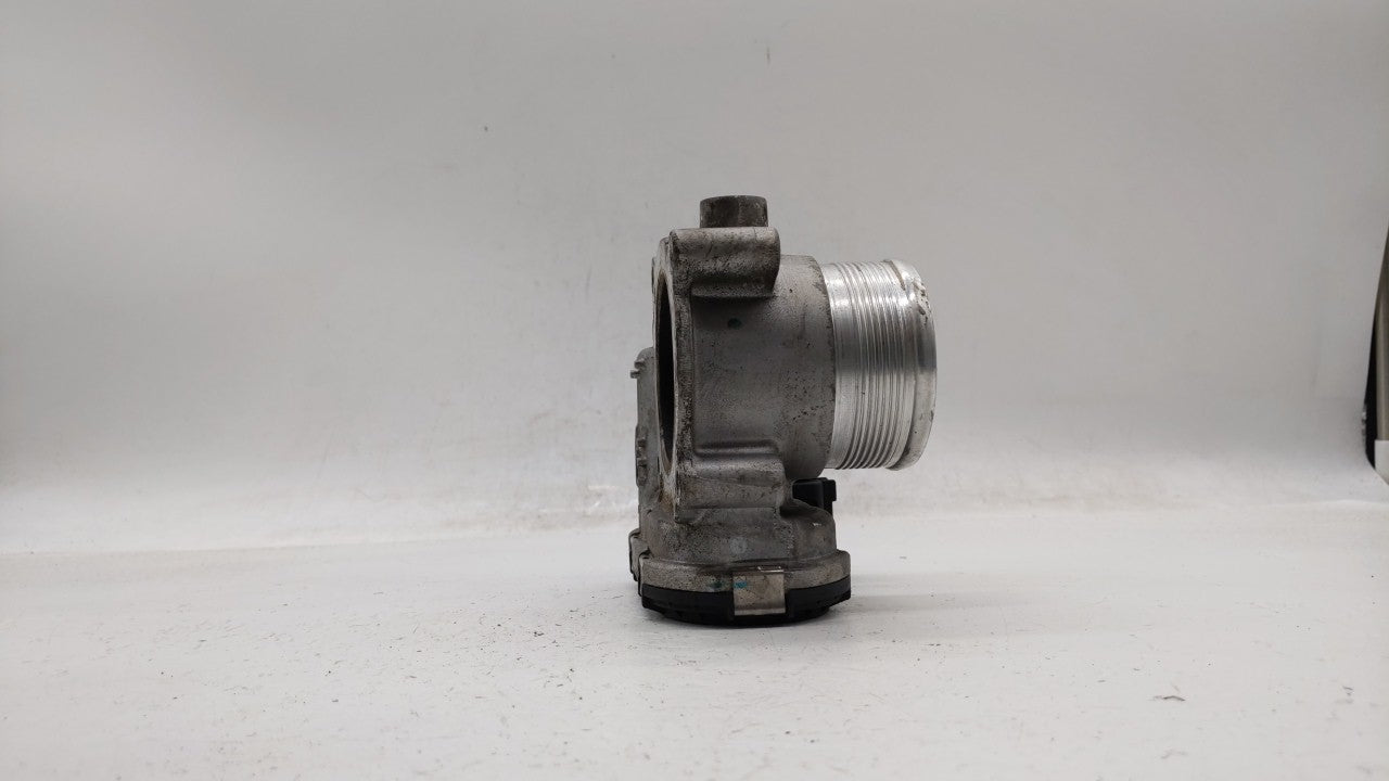 2014-2017 Volkswagen Passat Throttle Body P/N:0 280 750590 06K 133 062 D, 06K 133 062 E Fits Fits 2014 2015 2016 2017 OEM Us
