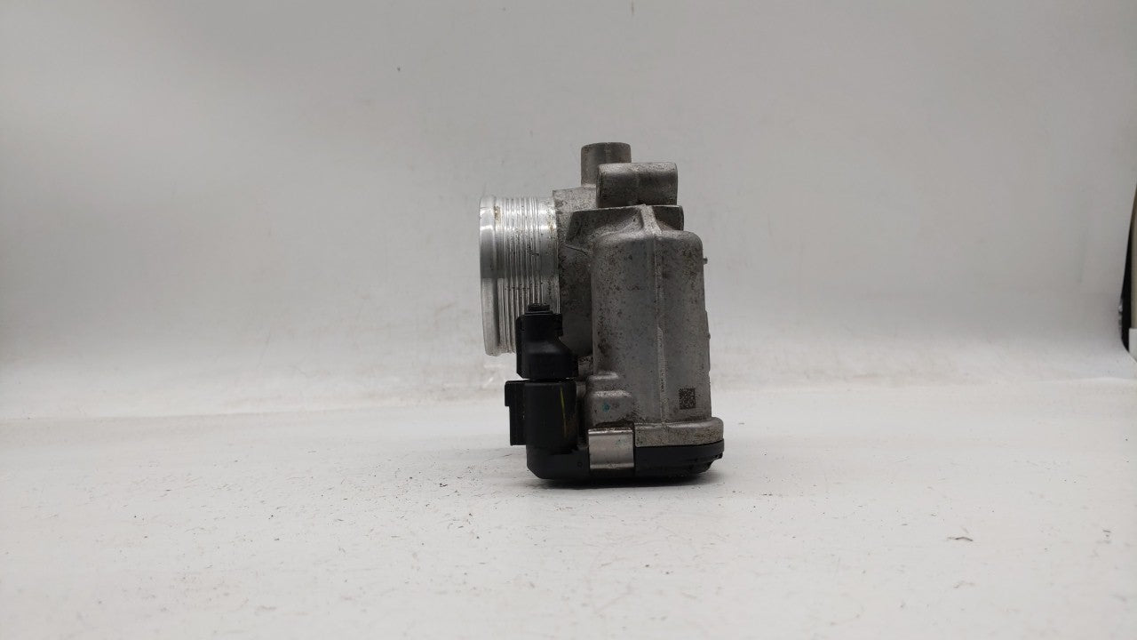2014-2017 Volkswagen Passat Throttle Body P/N:0 280 750590 06K 133 062 D, 06K 133 062 E Fits Fits 2014 2015 2016 2017 OEM Us