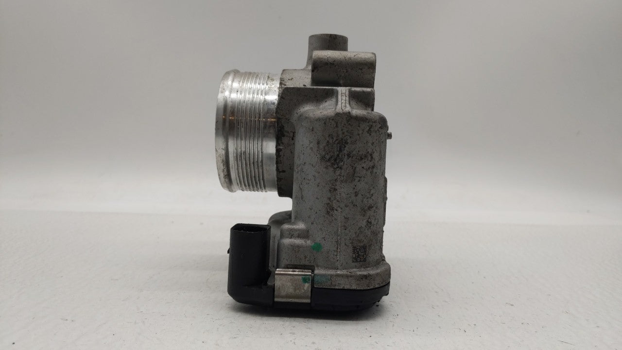 2014-2017 Volkswagen Passat Throttle Body P/N:0 280 750590 06K 133 062 D, 06K 133 062 E Fits Fits 2014 2015 2016 2017 OEM Us