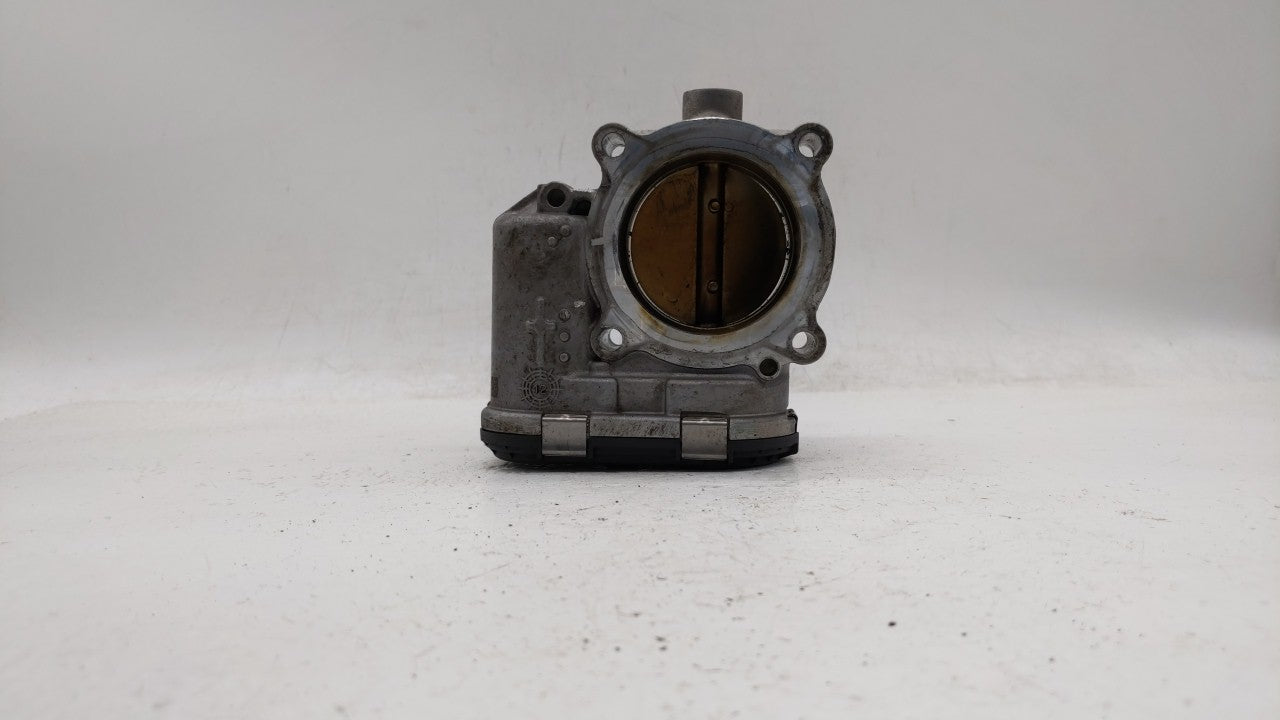 2014-2017 Volkswagen Passat Throttle Body P/N:0 280 750590 06K 133 062 D, 06K 133 062 E Fits Fits 2014 2015 2016 2017 OEM Us
