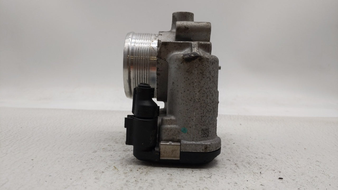 2014-2017 Volkswagen Passat Throttle Body P/N:0 280 750 718 0 280 750590, 06K 133 062 D Fits Fits 2014 2015 2016 2017 OEM Us