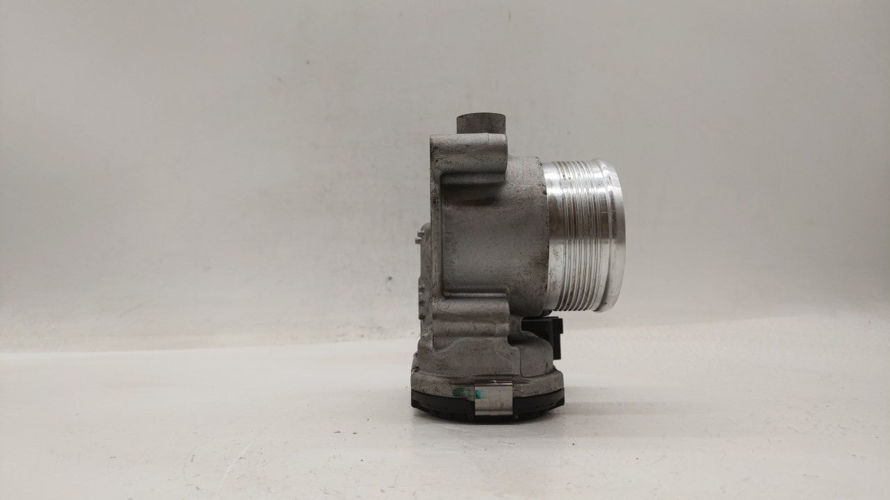 2014-2017 Volkswagen Passat Throttle Body P/N:0 280 750 718 0 280 750590, 06K 133 062 D Fits Fits 2014 2015 2016 2017 OEM Us