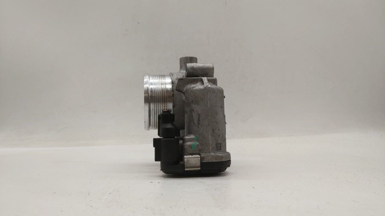 2014-2017 Volkswagen Passat Throttle Body P/N:0 280 750 718 0 280 750590, 06K 133 062 D Fits Fits 2014 2015 2016 2017 OEM Us