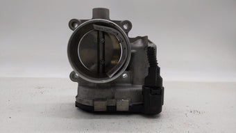 compare product 2014-2017 Volkswagen Passat Throttle Body P/N:0 280 750 718 0 280 750590, 06K 133 062 D Fits Fits 2014 2015 2016 2017 OEM Used Auto Parts