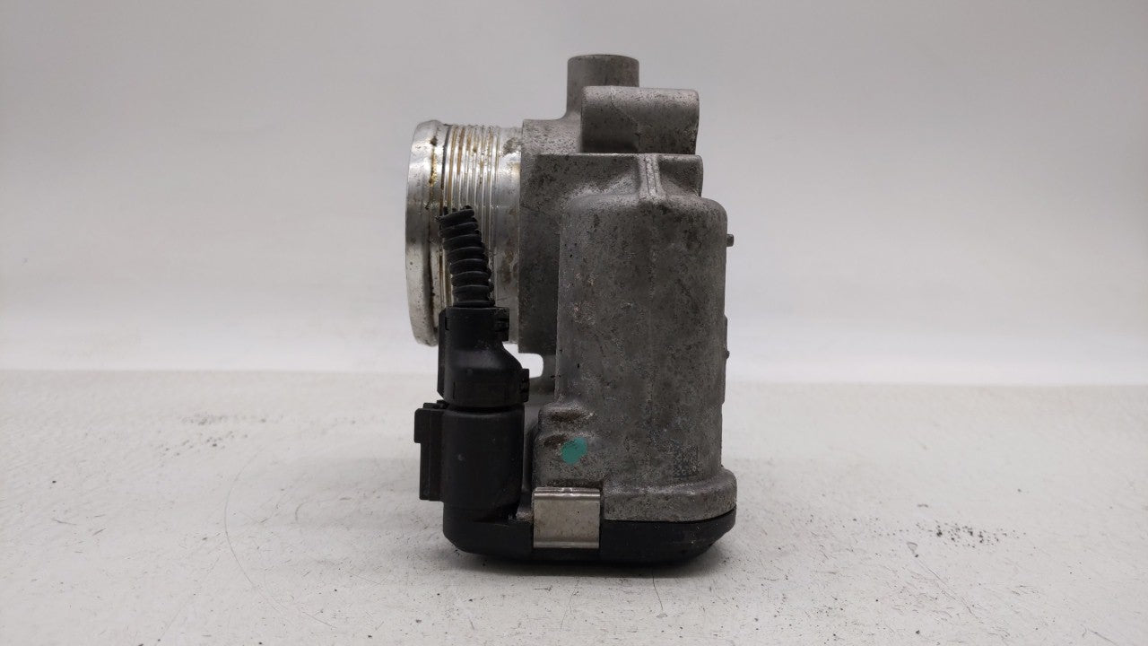 2014-2017 Volkswagen Passat Throttle Body P/N:0 280 750 718 0 280 750590, 06K 133 062 D Fits Fits 2014 2015 2016 2017 OEM Us