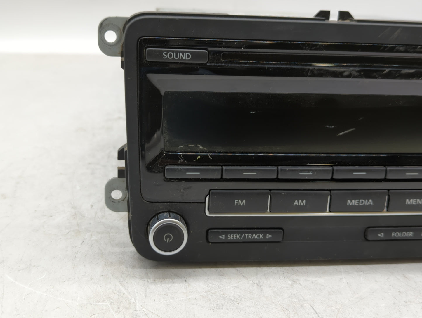 2012-2015 Volkswagen Passat Radio AM FM Cd Player Receiver Replacement P/N:1K0035164D 1K0 035 164 D Fits OEM Used Auto Parts
