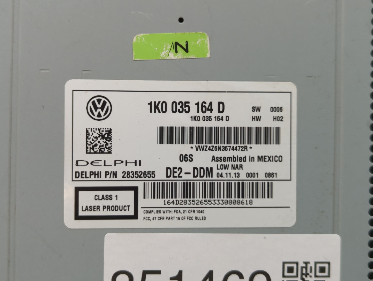 2012-2015 Volkswagen Passat Radio AM FM Cd Player Receiver Replacement P/N:1K0035164D 1K0 035 164 D Fits OEM Used Auto Parts