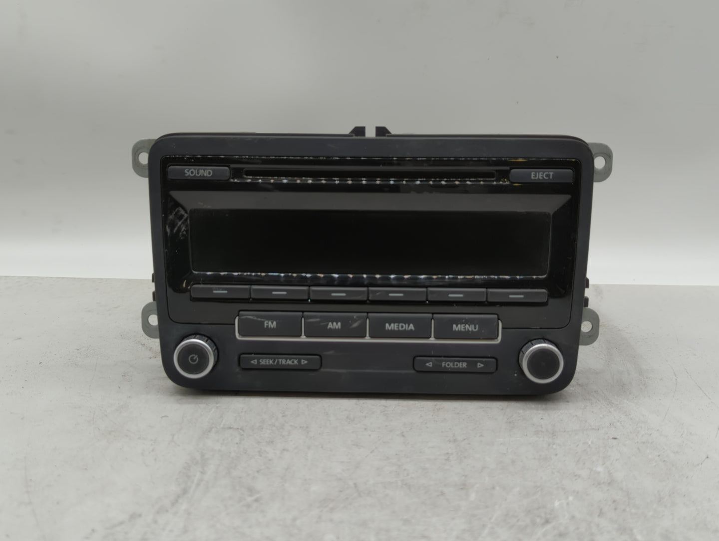 2012-2015 Volkswagen Passat Radio AM FM Cd Player Receiver Replacement P/N:1K0035164D 1K0 035 164 D Fits OEM Used Auto Parts