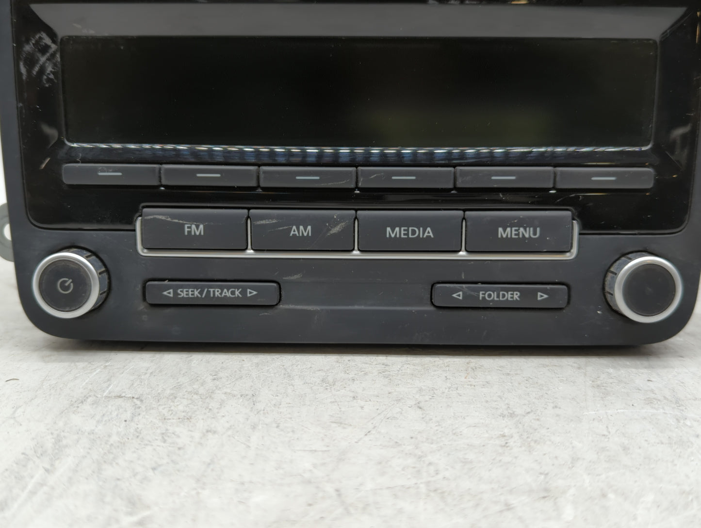 2012-2015 Volkswagen Passat Radio AM FM Cd Player Receiver Replacement P/N:1K0035164D 1K0 035 164 D Fits OEM Used Auto Parts