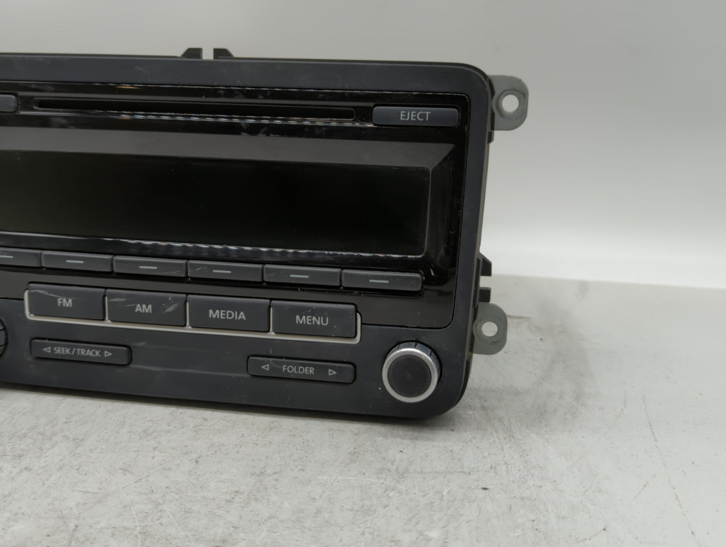 2012-2015 Volkswagen Passat Radio AM FM Cd Player Receiver Replacement P/N:1K0035164D 1K0 035 164 D Fits OEM Used Auto Parts