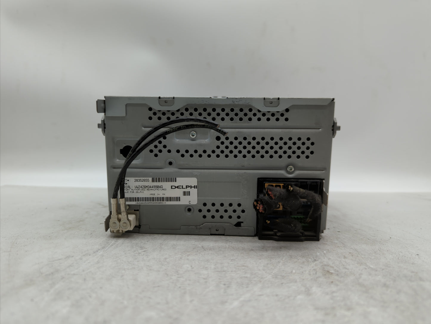 2012-2015 Volkswagen Passat Radio AM FM Cd Player Receiver Replacement P/N:1K0035164D 1K0 035 164 D Fits OEM Used Auto Parts