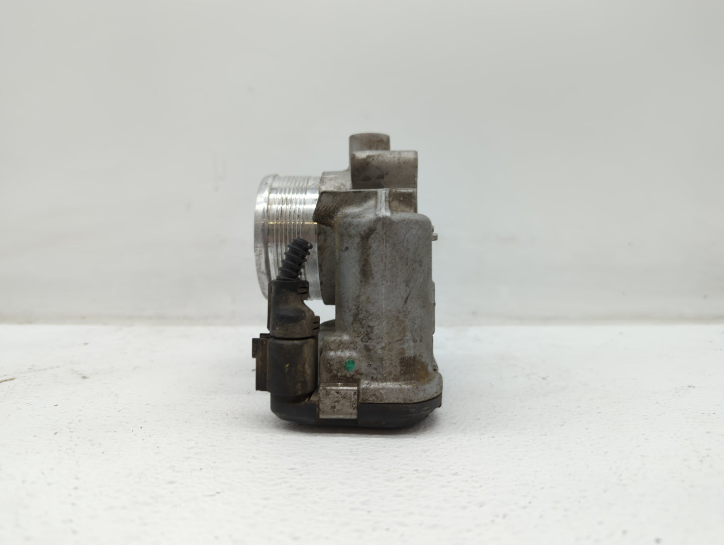2014-2017 Volkswagen Passat Throttle Body P/N:0 280 750 718 0 280 750590, 06K 133 062 D Fits Fits 2014 2015 2016 2017 OEM Us