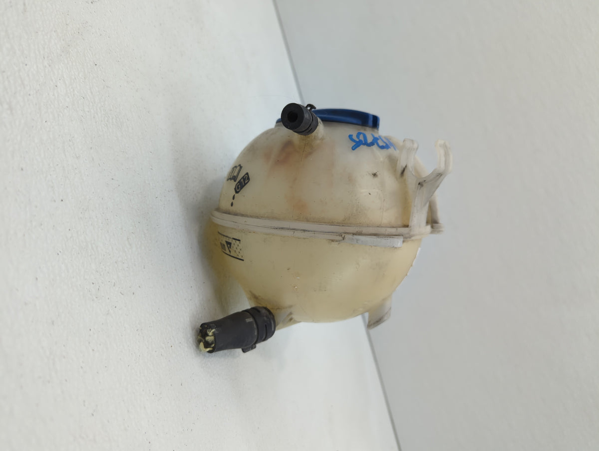2006 Volkswagen Passat Radiator Coolant Overflow Expansion Tank Bottle 414137 - Oemusedautoparts1.com