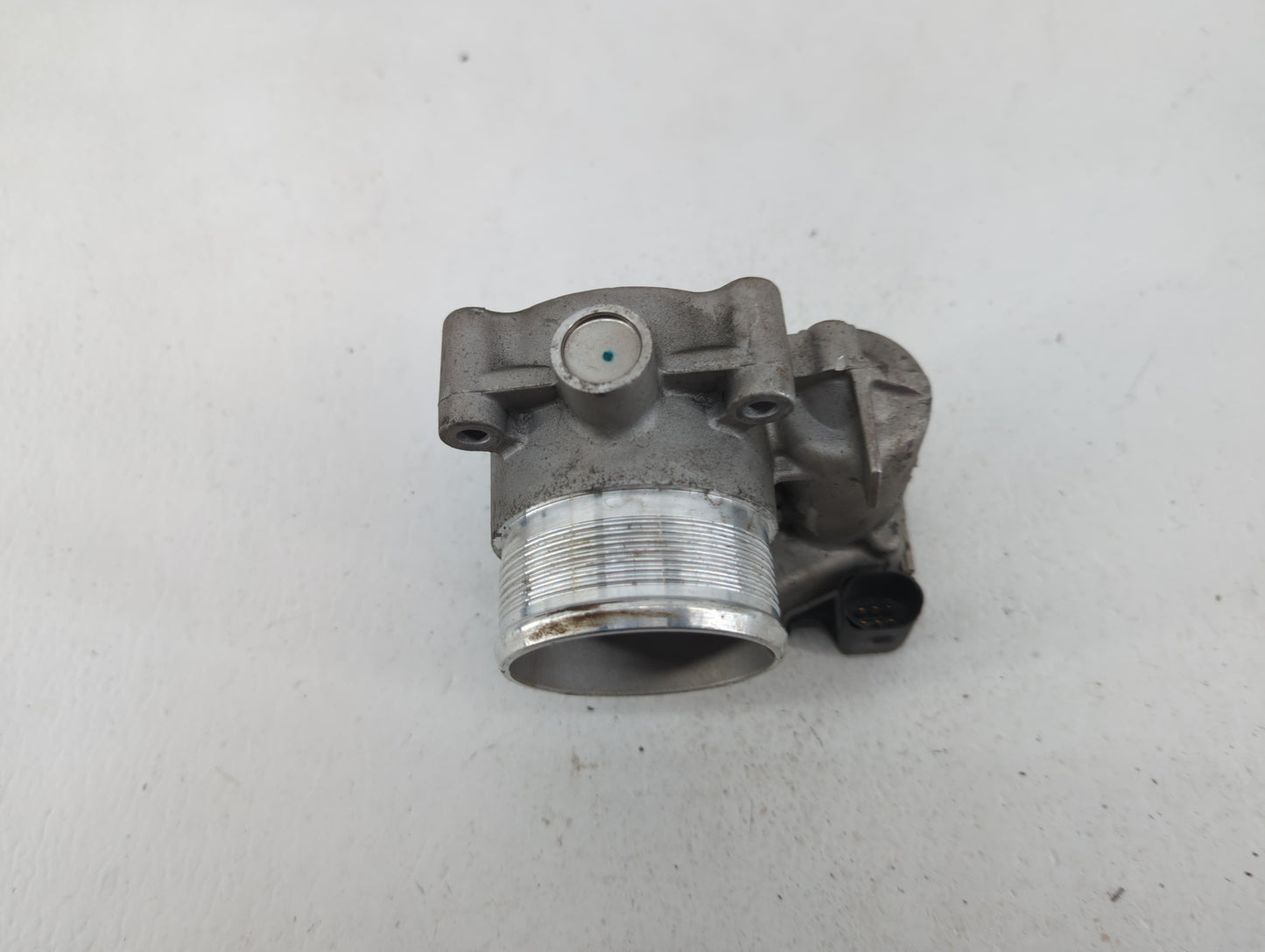 2014-2017 Volkswagen Passat Throttle Body P/N:06K 133 062 D 06K 133 062 E, 06K 133 062 AA Fits Fits 2014 2015 2016 2017 OEM 