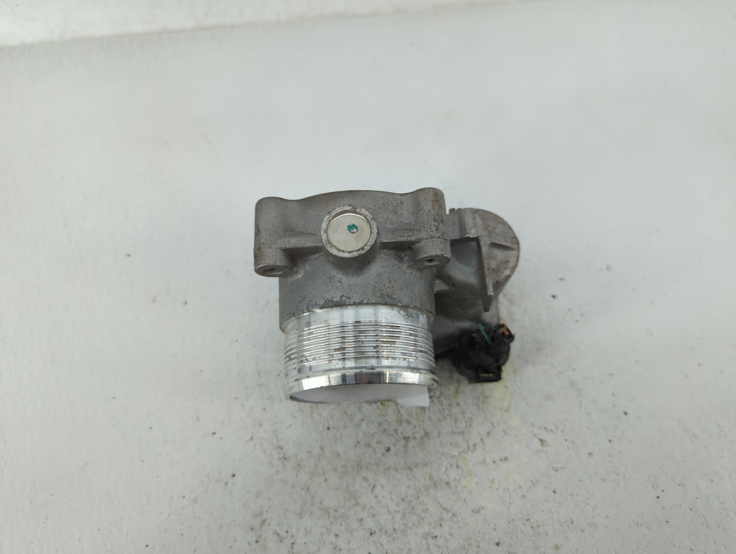 2014-2017 Volkswagen Passat Throttle Body P/N:06K 133 062 D 06K 133 062 E, 06K 133 062 AA Fits Fits 2014 2015 2016 2017 OEM 