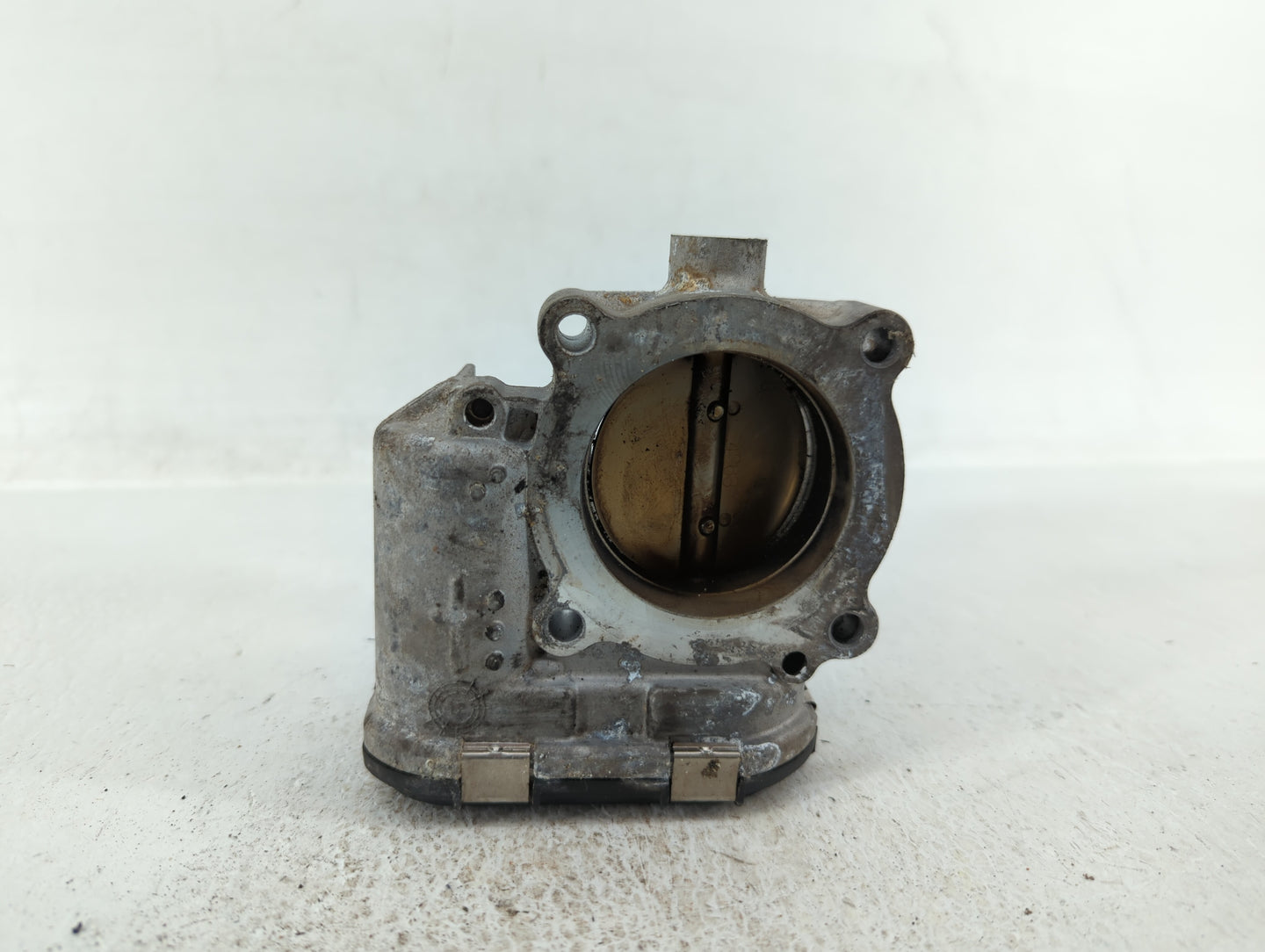 2014-2017 Volkswagen Passat Throttle Body P/N:06K 133 062 D 06K 133 062 E, 06K 133 062 AA Fits Fits 2014 2015 2016 2017 OEM 