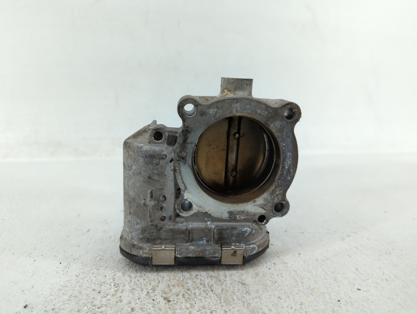 2014-2017 Volkswagen Passat Throttle Body P/N:06K 133 062 D 06K 133 062 E, 06K 133 062 AA Fits Fits 2014 2015 2016 2017 OEM 
