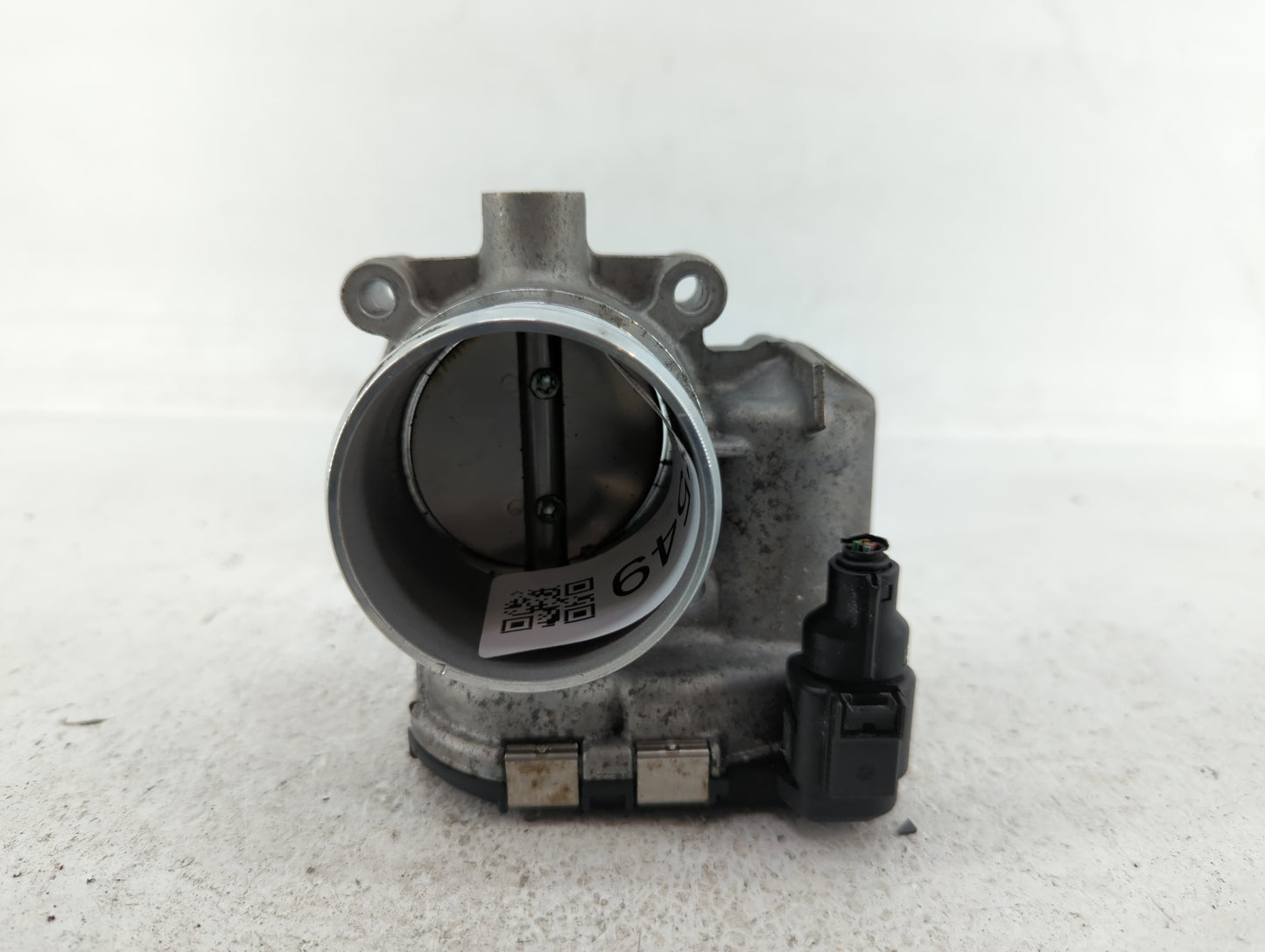 2014-2017 Volkswagen Passat Throttle Body P/N:06K 133 062 D 06K 133 062 E, 06K 133 062 AA Fits Fits 2014 2015 2016 2017 OEM 