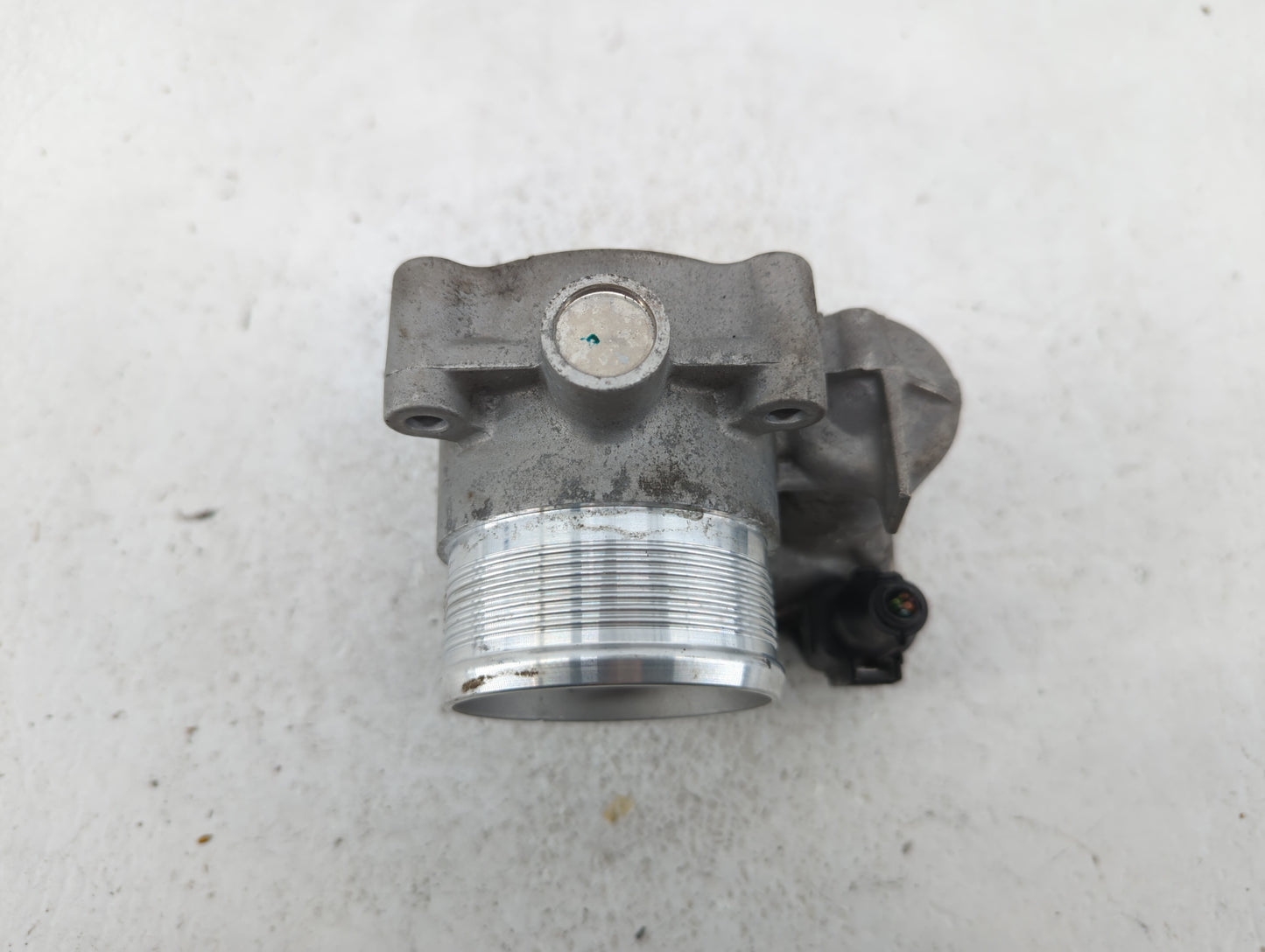 2014-2017 Volkswagen Passat Throttle Body P/N:06K 133 062 D 06K 133 062 E, 06K 133 062 AA Fits Fits 2014 2015 2016 2017 OEM 