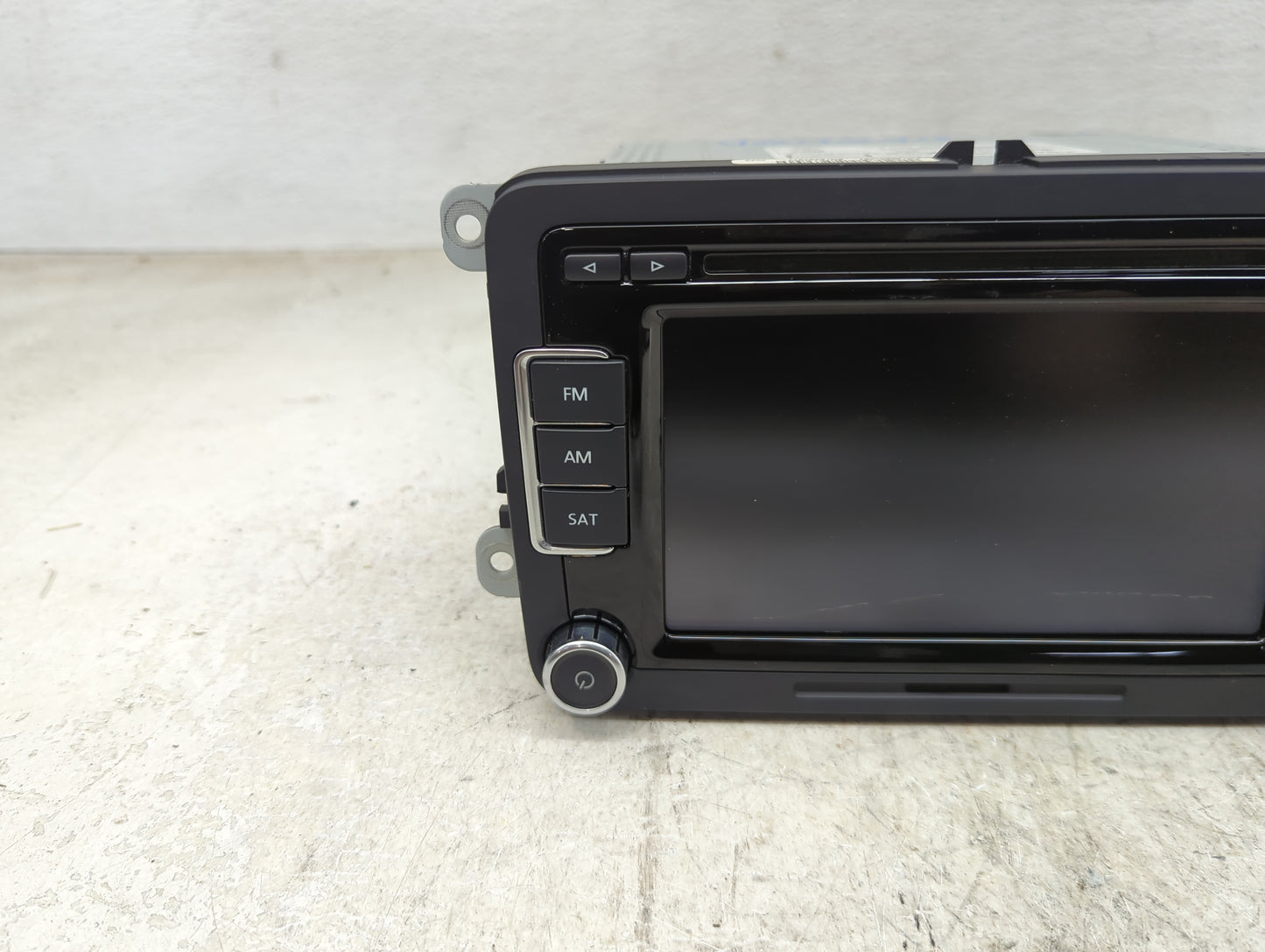 2013-2015 Volkswagen Passat Radio AM FM Cd Player Receiver Replacement P/N:1K0035188F 28427104 Fits Fits 2013 2014 2015 2016
