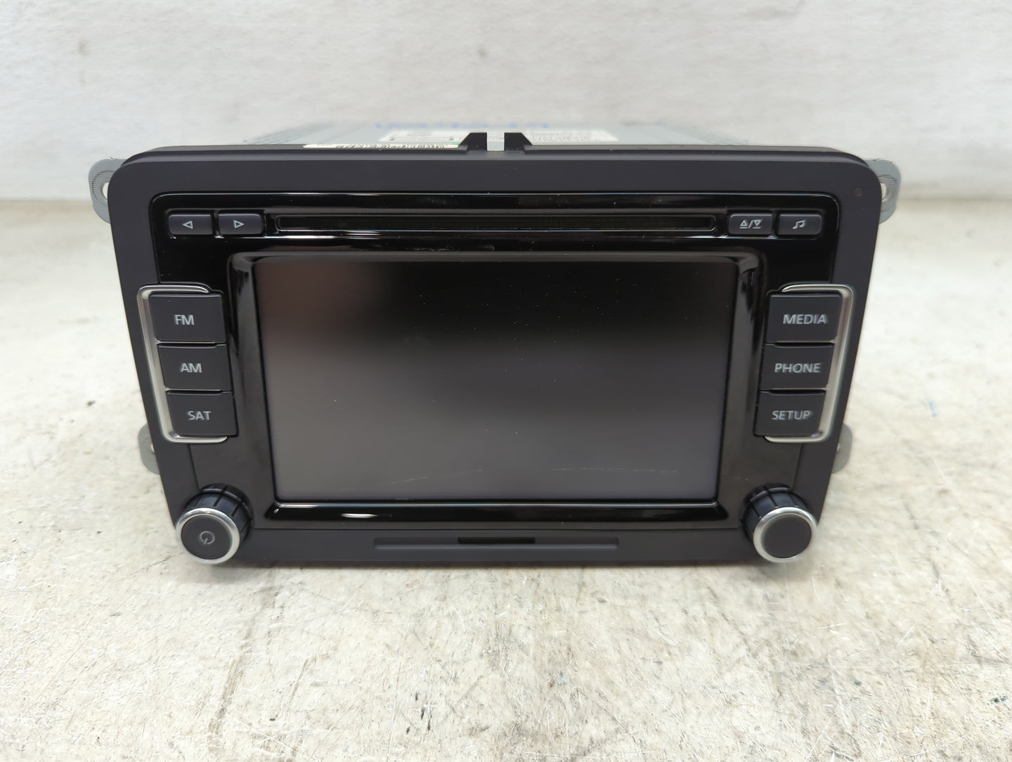 2013-2015 Volkswagen Passat Radio AM FM Cd Player Receiver Replacement P/N:1K0035188F 28427104 Fits Fits 2013 2014 2015 2016
