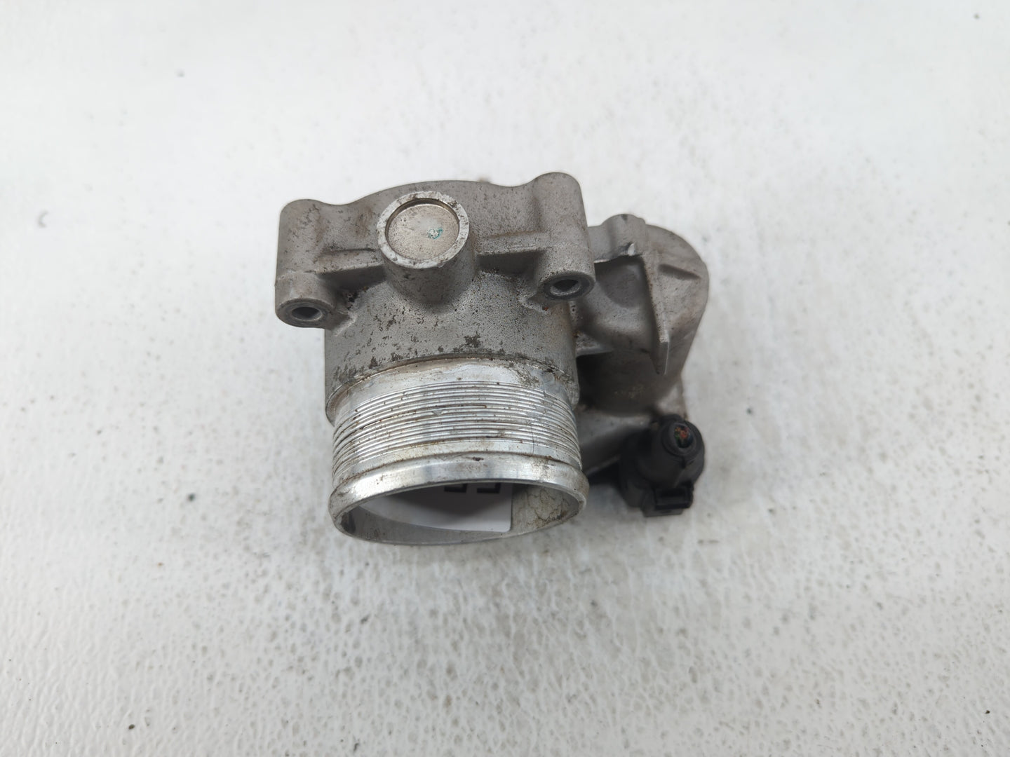 2014-2017 Volkswagen Passat Throttle Body P/N:06K 133 062 D Fits Fits 2014 2015 2016 2017 OEM Used Auto Parts - Oemusedautop