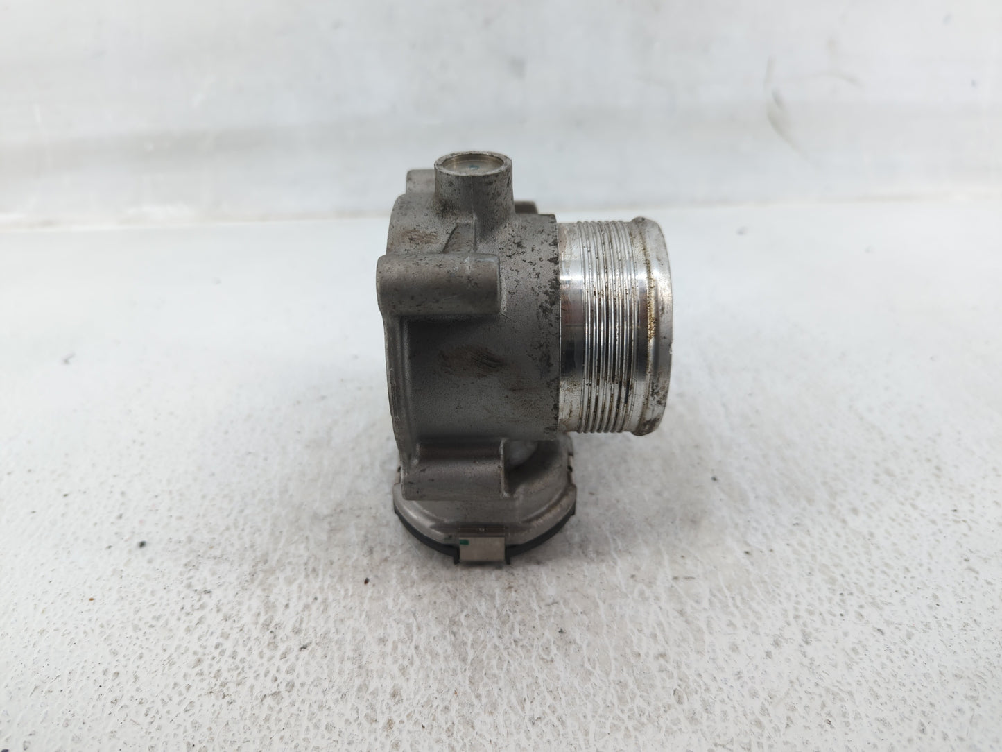 2014-2017 Volkswagen Passat Throttle Body P/N:06K 133 062 D Fits Fits 2014 2015 2016 2017 OEM Used Auto Parts - Oemusedautop