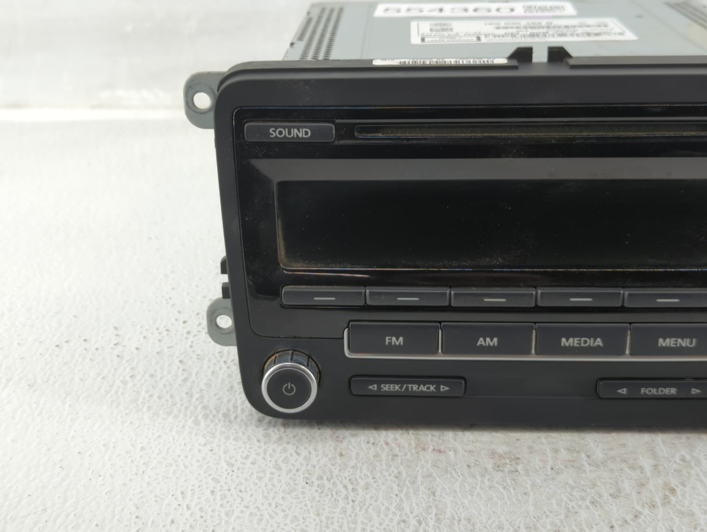 2012-2015 Volkswagen Passat Am Fm Cd Player Radio Receiver - Oemusedautoparts1.com